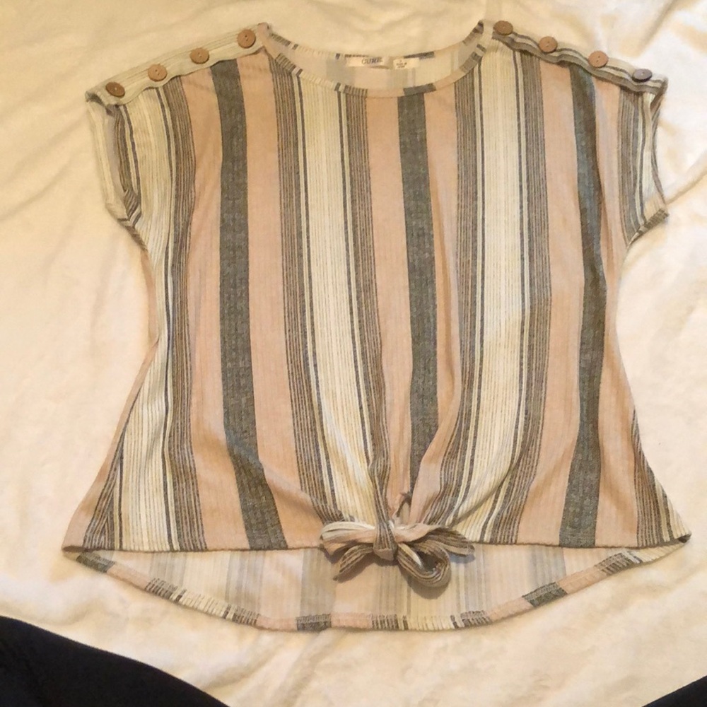 Women’s blouse